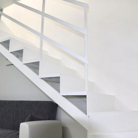 House Relax Apartment Centro Di Napoli Εξωτερικό φωτογραφία