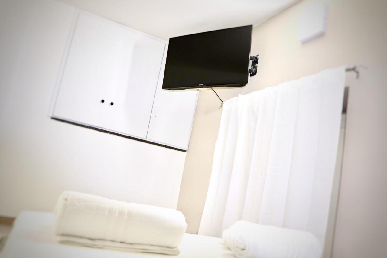 House Relax Apartment Centro Di Napoli Εξωτερικό φωτογραφία