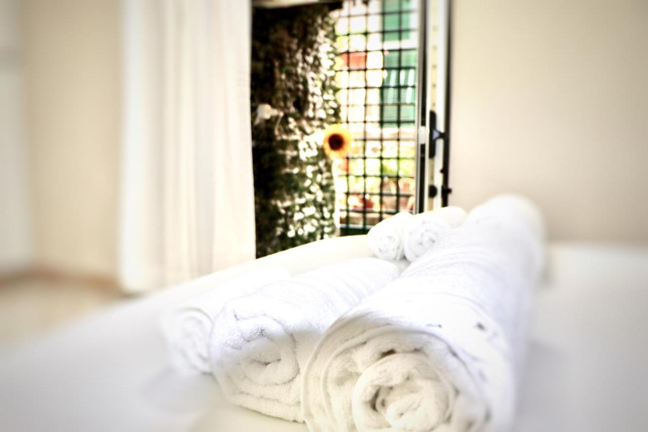 House Relax Apartment Centro Di Napoli Εξωτερικό φωτογραφία